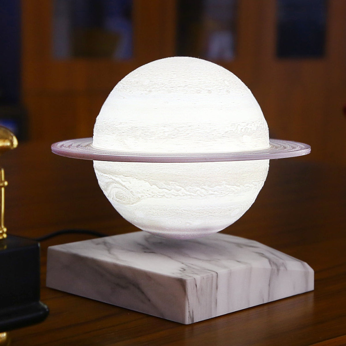 Levitating Saturn Lamp – Magnetic Floating Night Light, Wireless Charging Base